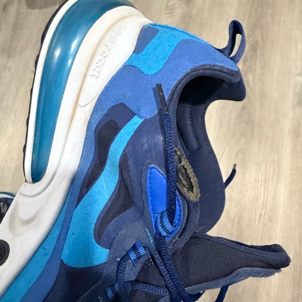 Nike Air 70 React - Men’s sneakers - Picture 8 of 9